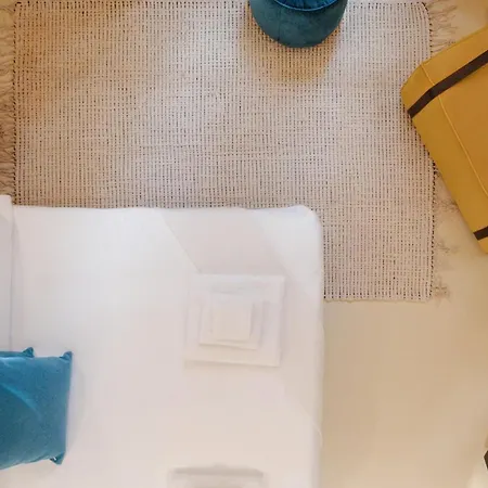 Snodo Apartment *