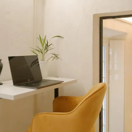 Snodo Apartament Genua